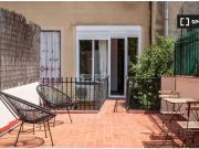 Se alquila habitación en piso compartido de 5...