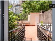 Se alquila habitación en piso compartido de 5...