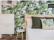 Se alquila habitación en piso compartido de 5...