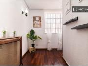 Se alquila habitación en piso compartido de 5...