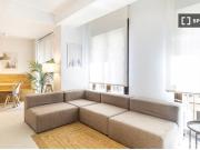 Se alquila habitación en piso compartido de 5...