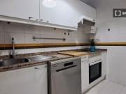 Se alquila habitación en piso compartido de 5...