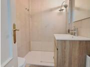 Se alquila habitación en piso compartido de 5...