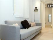 Se alquila habitación en piso compartido de 5...