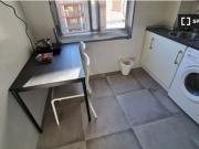 Se alquila habitación en piso compartido de 5...