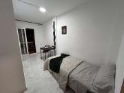 Se alquila habitación en piso compartido de 5...