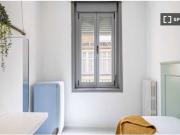 Se alquila habitación en piso compartido de 68...