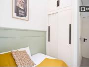 Se alquila habitación en piso compartido de 68...