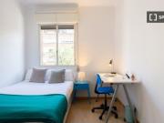 Se alquila habitación en piso compartido de 6...