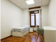 Se alquila habitación en piso compartido de 6...