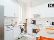 Se alquila habitación en piso compartido de 6...