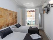 Se alquila habitación en piso compartido de 6...