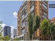 Se alquila habitación en piso compartido de 6...