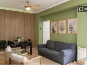 Se alquila habitación en piso compartido de 6...