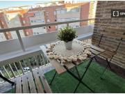 Se alquila habitación en piso compartido de 6...