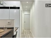 Se alquila habitación en piso compartido de 6...