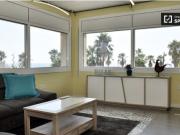 Se alquila habitación en piso compartido de 6...