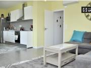 Se alquila habitación en piso compartido de 6...