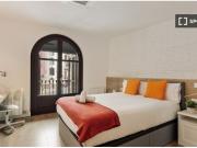 Se alquila habitación en piso compartido de 6...