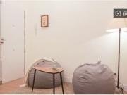 Se alquila habitación en piso compartido de 6...