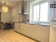 Se alquila habitación en piso compartido de 6...