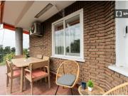 Se alquila habitación en piso compartido de 6...