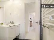 Se alquila habitación en piso compartido de 6...