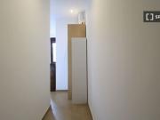 Se alquila habitación en piso compartido de 6...