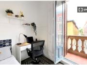 Se alquila habitación en piso compartido de 6...