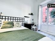 Se alquila habitación en piso compartido de 6...