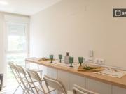 Se alquila habitación en piso compartido de 6...