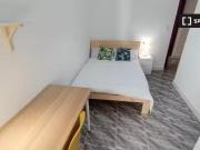Se alquila habitación en piso compartido de 6... Se alquila habitación en piso compartido de 6...
