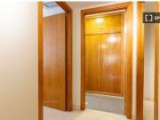 Se alquila habitación en piso compartido de 7...