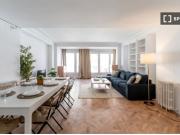 Se alquila habitación en piso compartido de 7...