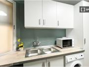 Se alquila habitación en piso compartido de 7...