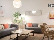 Se alquila habitación en piso compartido de 7...