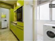 Se alquila habitación en piso compartido de 7...