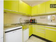 Se alquila habitación en piso compartido de 7...