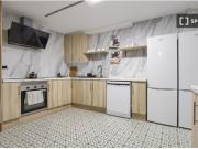 Se alquila habitación en piso compartido de 7...