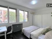 Se alquila habitación en piso compartido de 7...