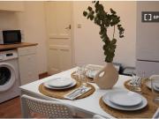 Se alquila habitación en piso compartido de 7...