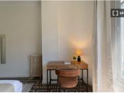 Se alquila habitación en piso compartido de 7...