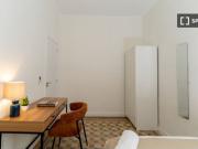 Se alquila habitación en piso compartido de 7...