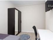 Se alquila habitación en piso compartido de 7...