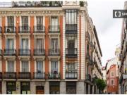 Se alquila habitación en piso compartido de 7...