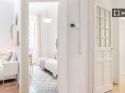 Se alquila habitación en piso compartido de 7...