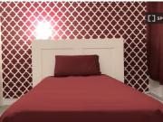 Se alquila habitación en piso compartido de 8...