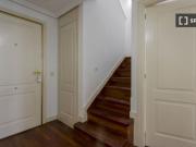 Se alquila habitación en piso compartido de 8...