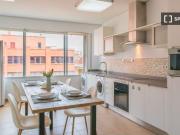 Se alquila habitación en piso compartido de 9... Se alquila habitación en piso compartido de 9...