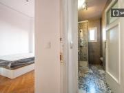 Se alquila habitación en piso compartido de 9...